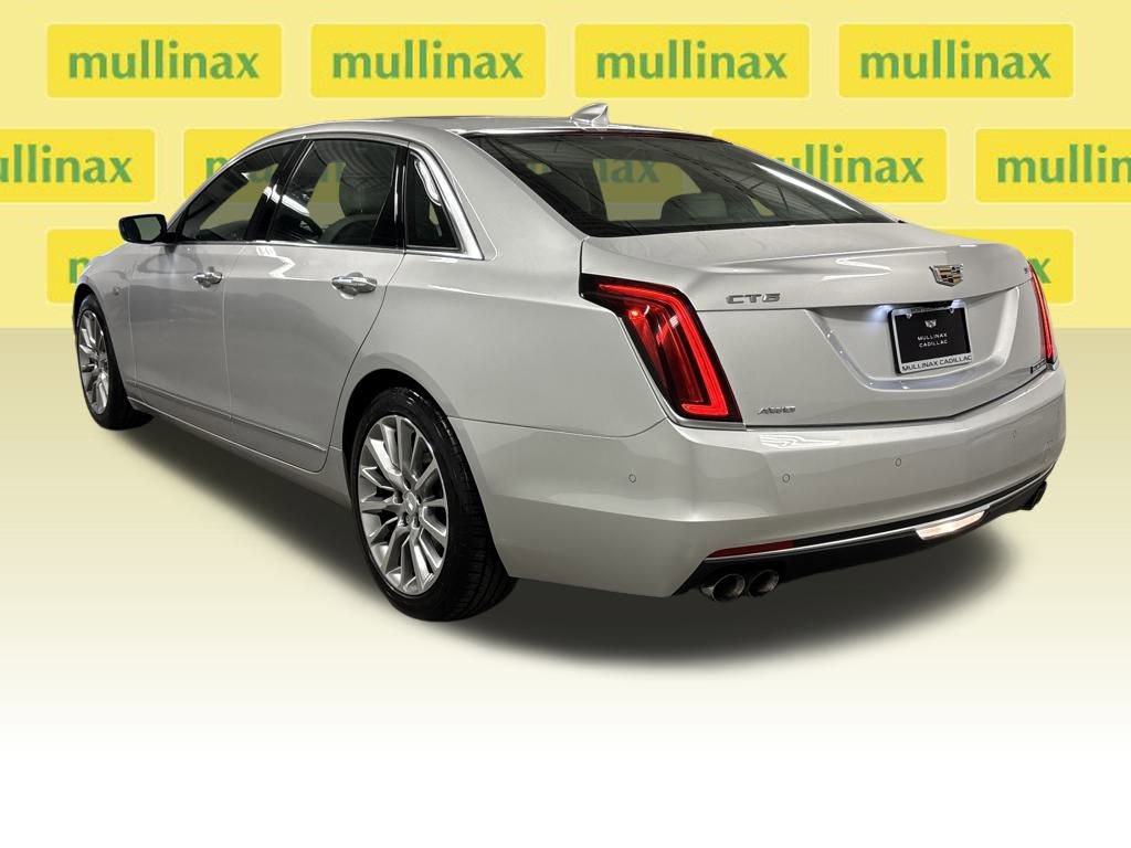 Used 2018 Cadillac CT6 Luxury image 17