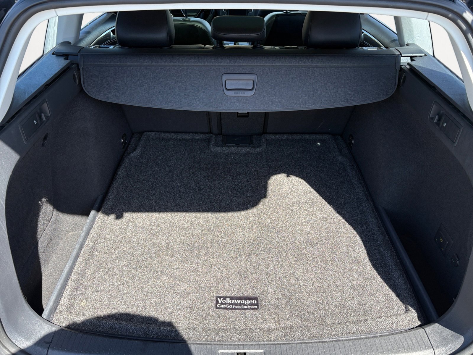 Used 2017 Volkswagen Golf Alltrack SE image 13