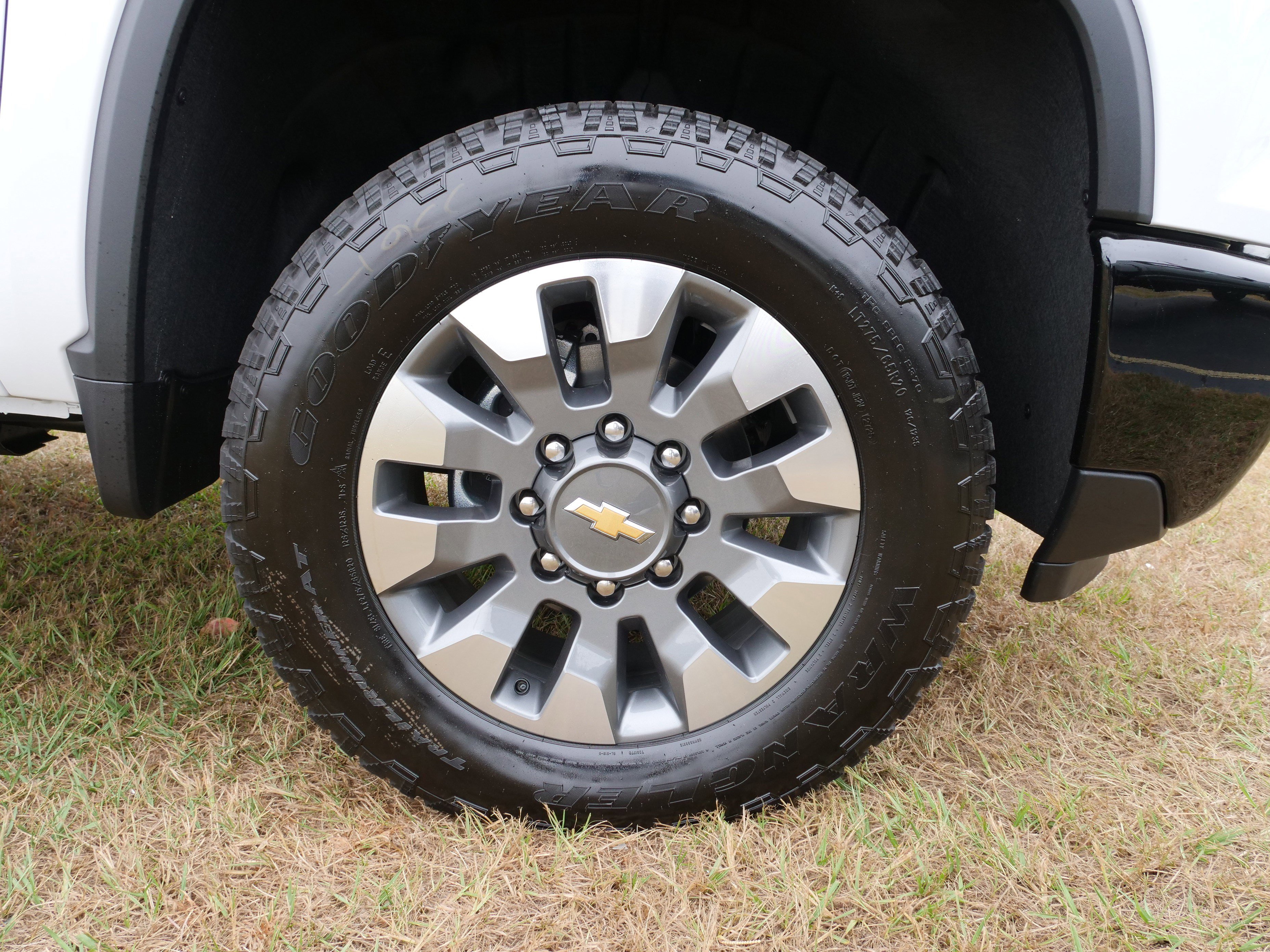 New 2025 Chevrolet Silverado 2500 Custom w/ Custom Value Package image 11