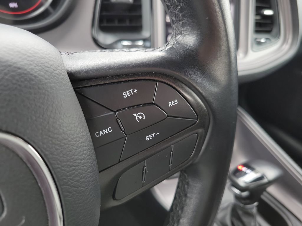 Used 2023 Dodge Challenger SXT image 23