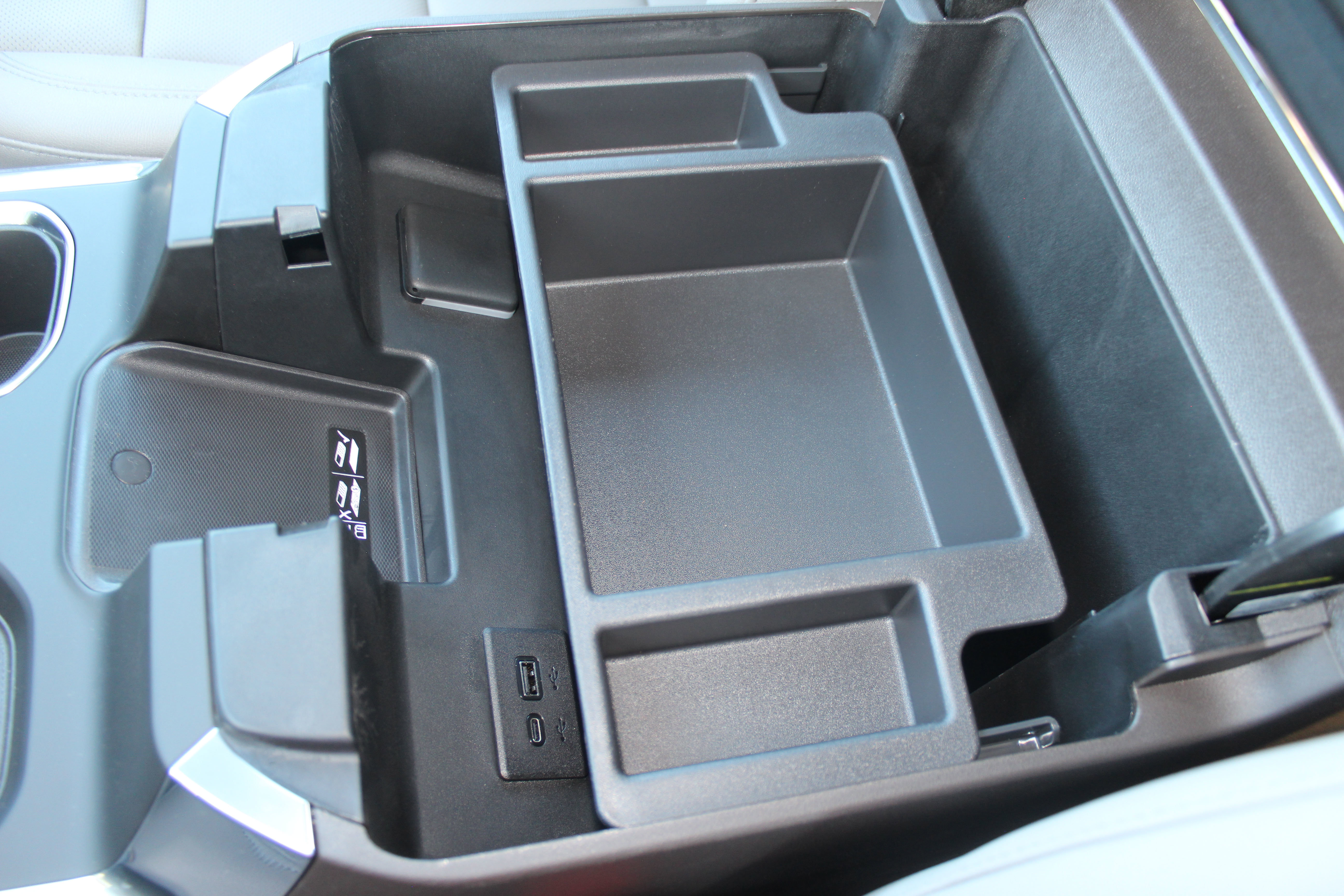 New 2026 GMC Sierra 1500 SLT w/ SLT Premium Plus Package image 43