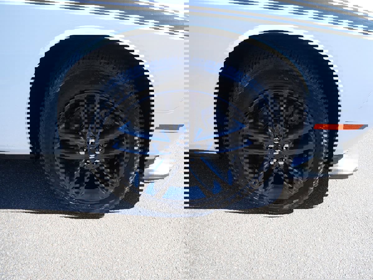 Used 2019 Dodge Challenger GT w/ Blacktop Package image 21