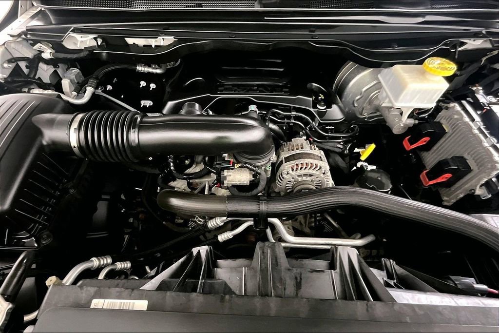 Used 2019 RAM 1500 Big Horn image 9