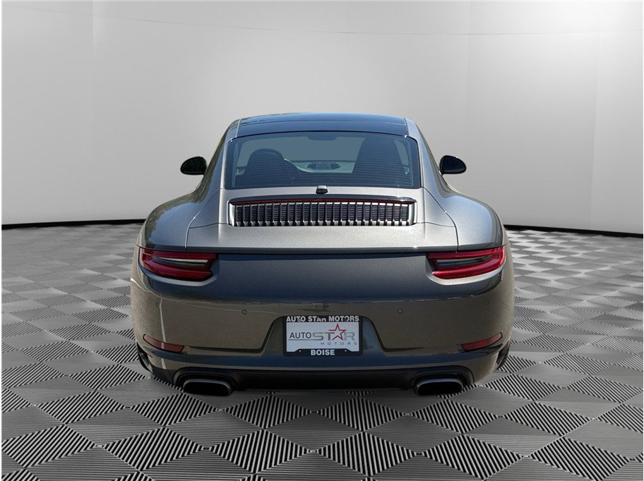Used 2017 Porsche 911 Carrera RWD image 4