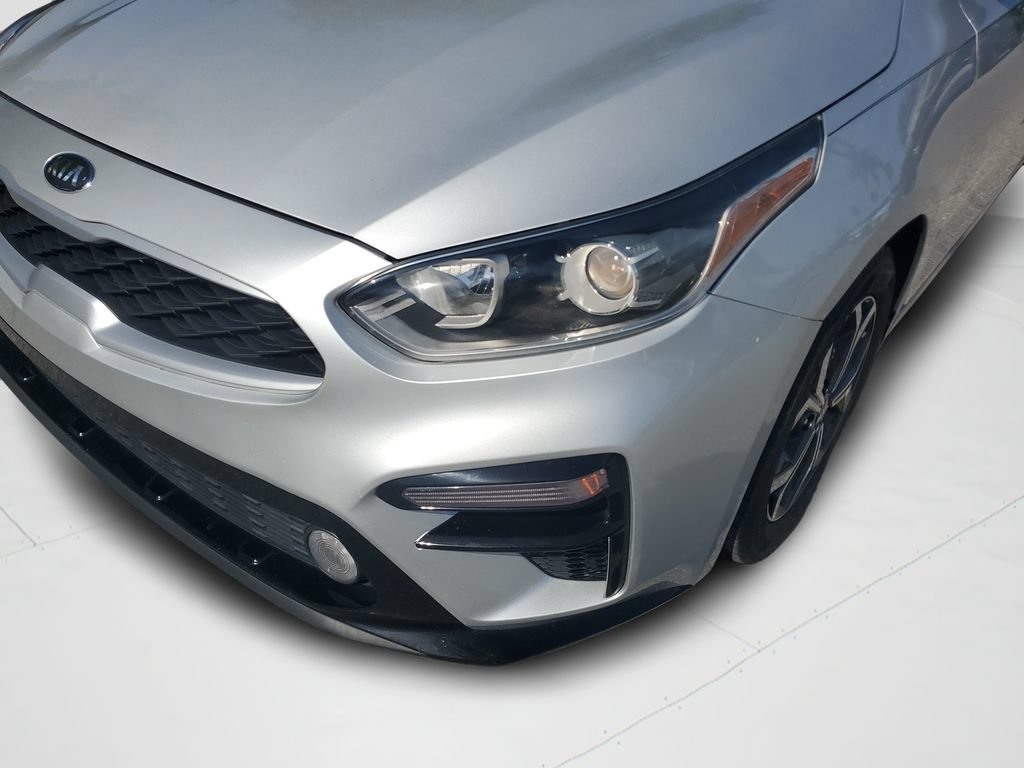 Used 2020 Kia Forte LXS FWD image 24