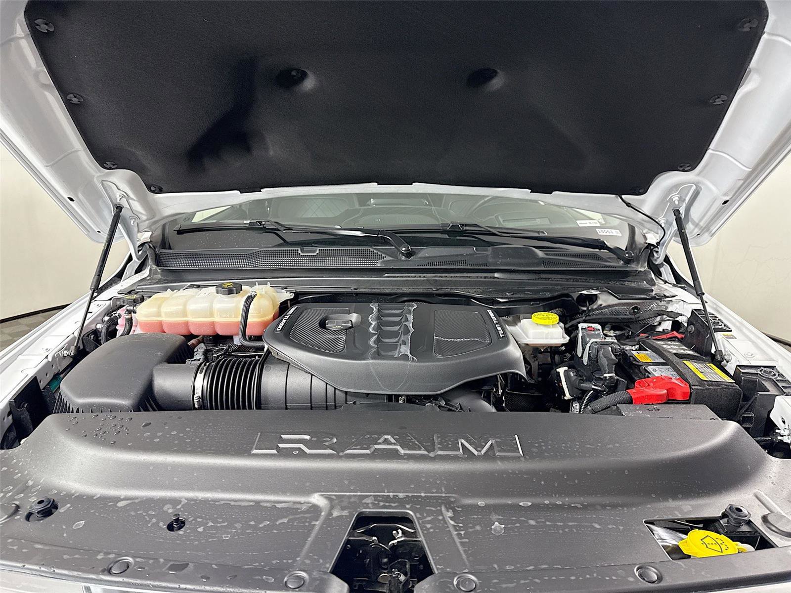 Used 2025 RAM 1500 Limited image 25