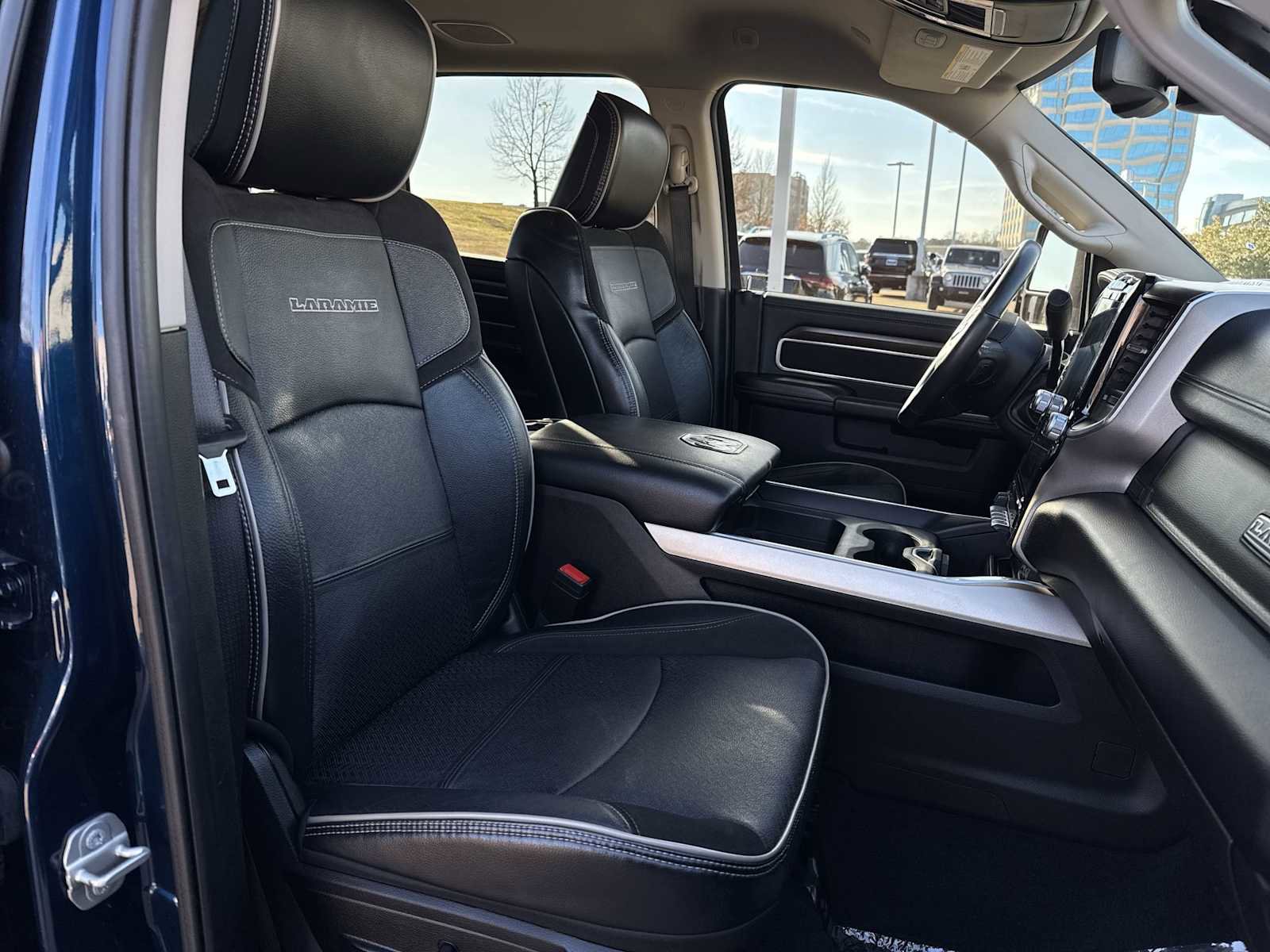 Used 2024 RAM 3500 Laramie image 19