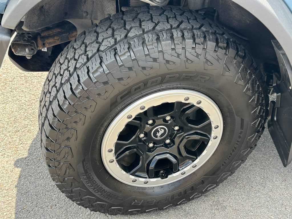 Used 2022 Ford Bronco Badlands w/ Sasquatch Package AWD/4WD image 38