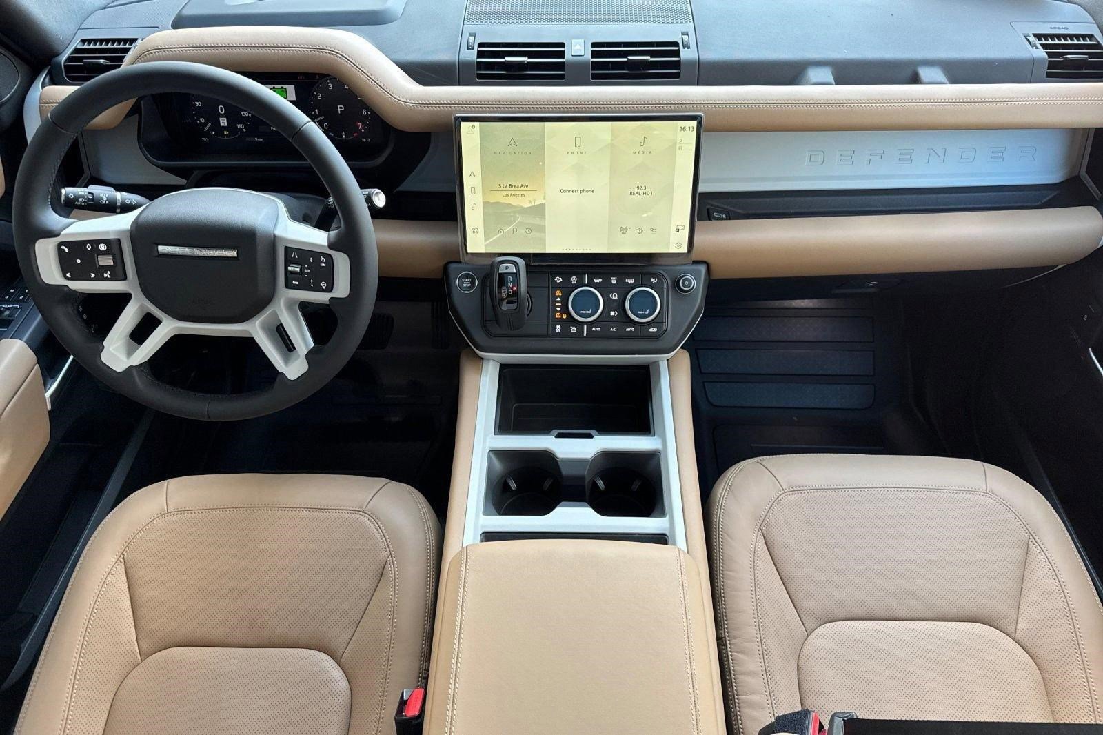 New 2026 Land Rover Defender 110 X-Dynamic SE image 14