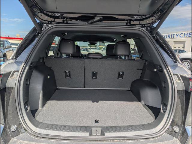 New 2026 Chevrolet Equinox RS w/ Safety and Technology Package FWD image 18