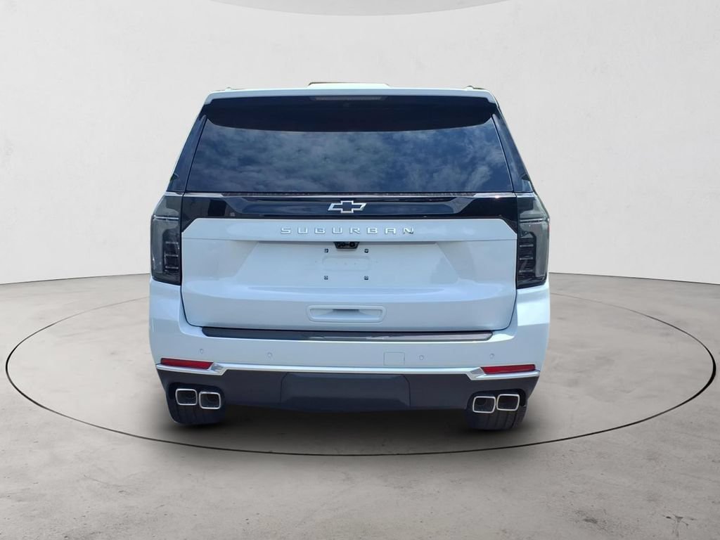New 2026 Chevrolet Suburban High Country w/ LPO, Illumination Package AWD/4WD image 4