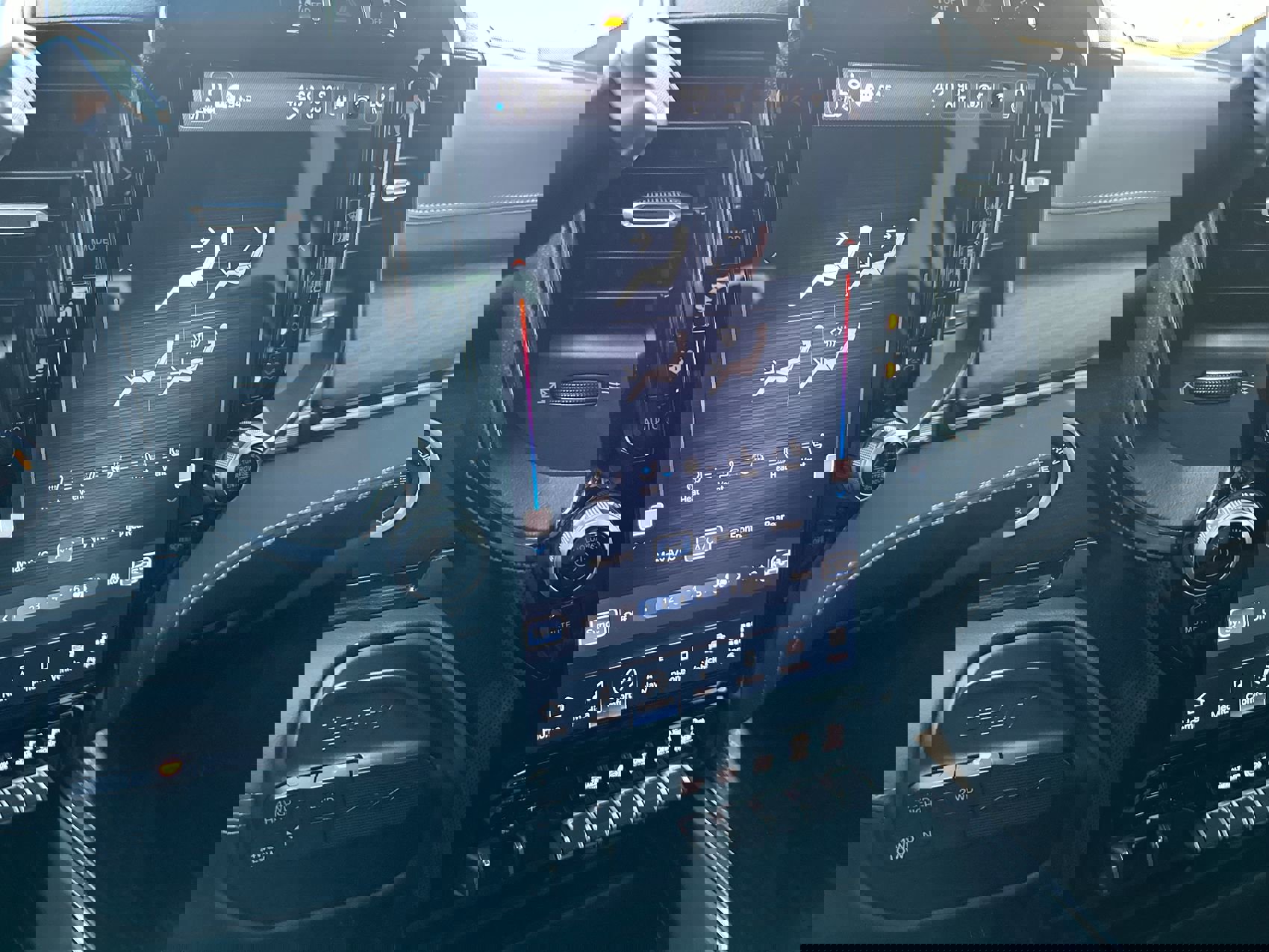 Used 2024 RAM 2500 Limited image 18