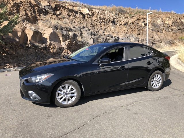 Used 2016 MAZDA MAZDA3 i Touring w/ Popular Equipment Package image 1