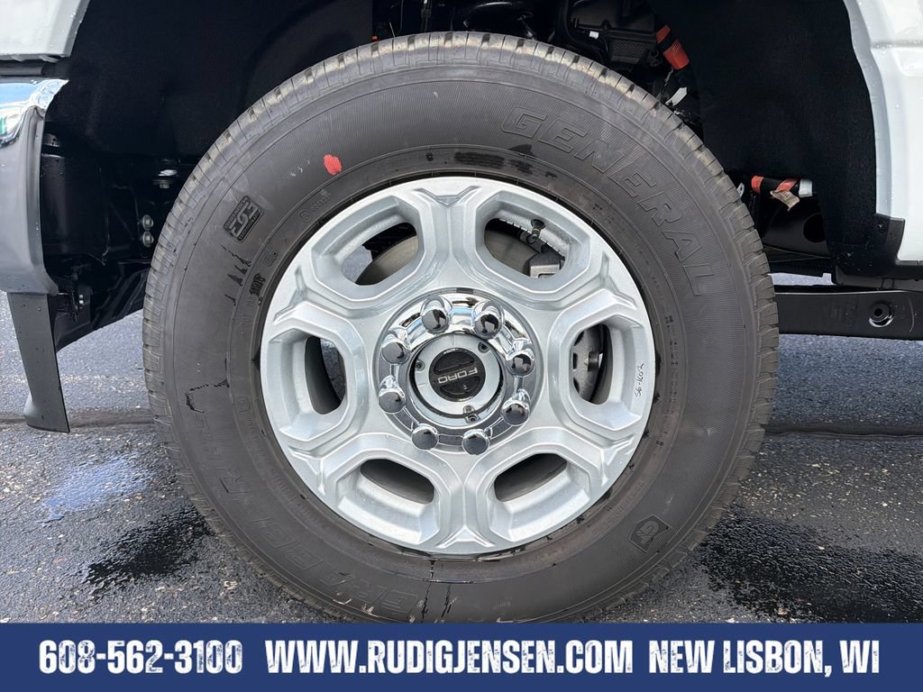 New 2026 Ford F350 XLT AWD/4WD image 25
