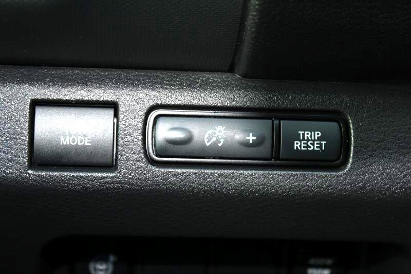 Used 2024 Nissan Frontier SV w/ SV Convenience Package image 37