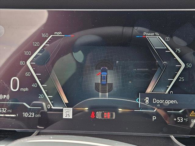 New 2026 BMW 750e xDrive image 11