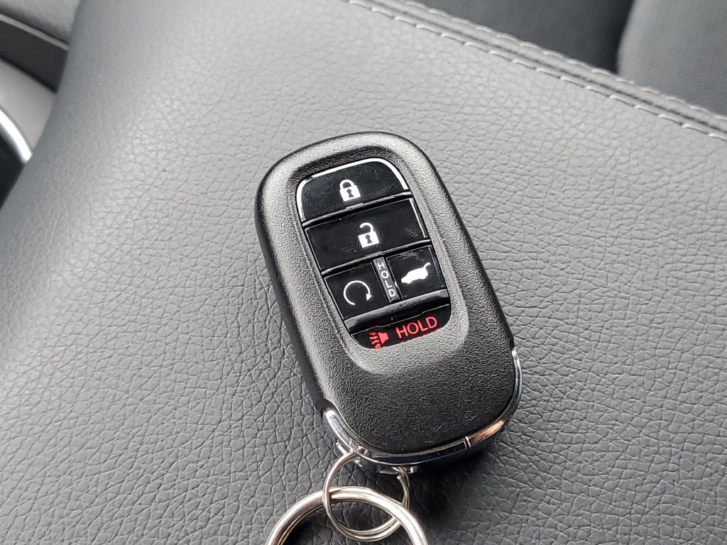 Certified 2024 Honda Pilot Elite image 36