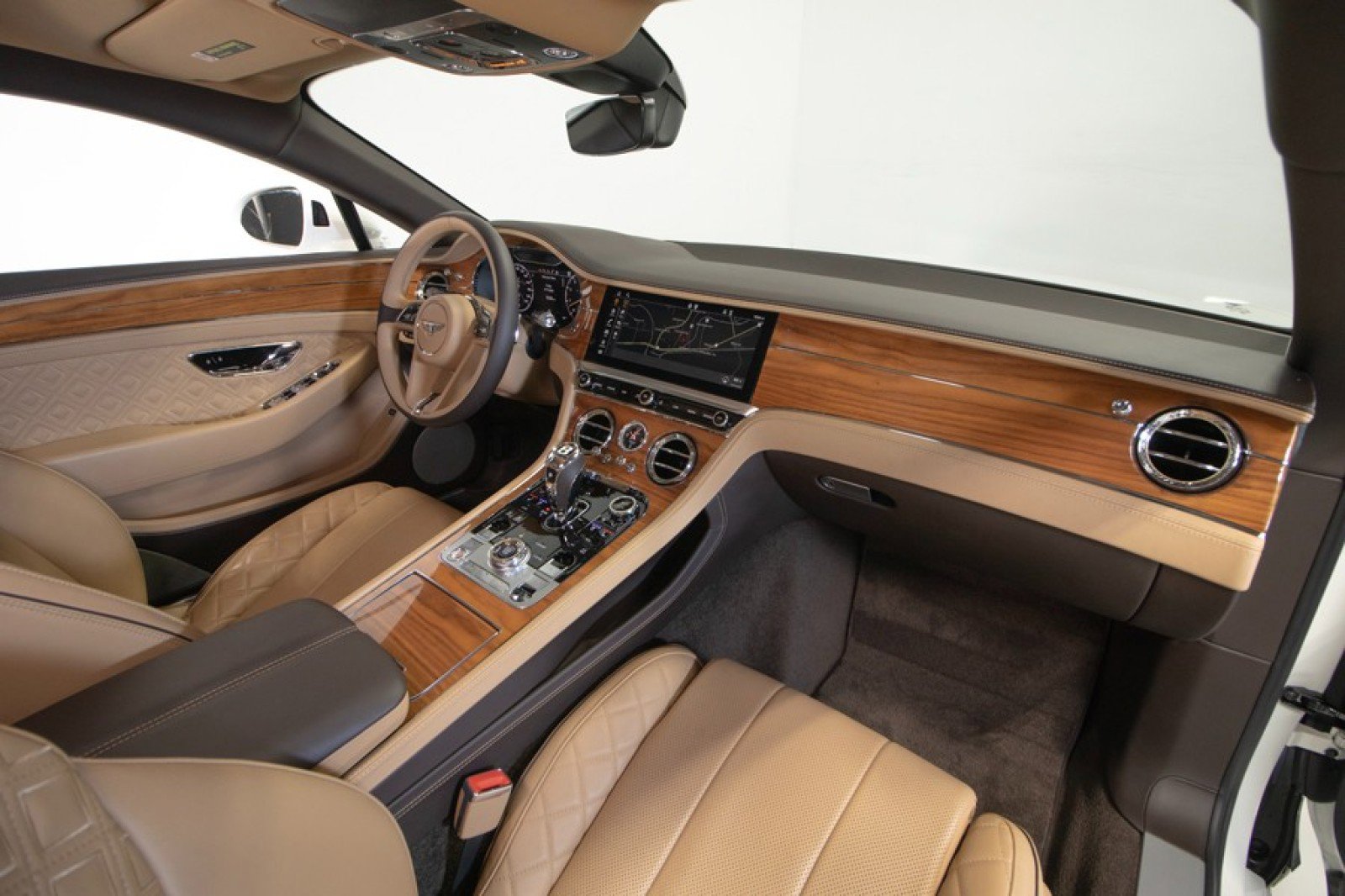 Used 2020 Bentley Continental GT V8 AWD/4WD image 44