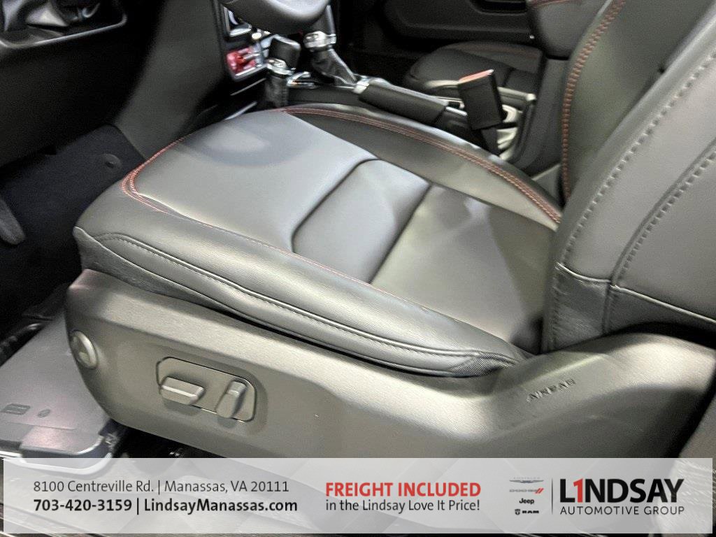 New 2026 Jeep Wrangler Unlimited Rubicon w/ Safety Group image 20