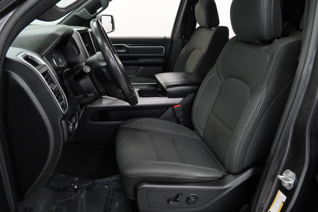 Used 2020 RAM 1500 Big Horn AWD/4WD image 11
