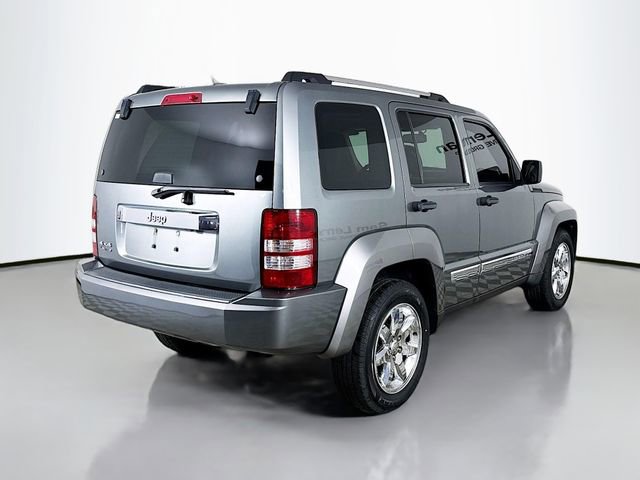 Used 2012 Jeep Liberty Limited w/ Tire & Wheel Group AWD/4WD image 7