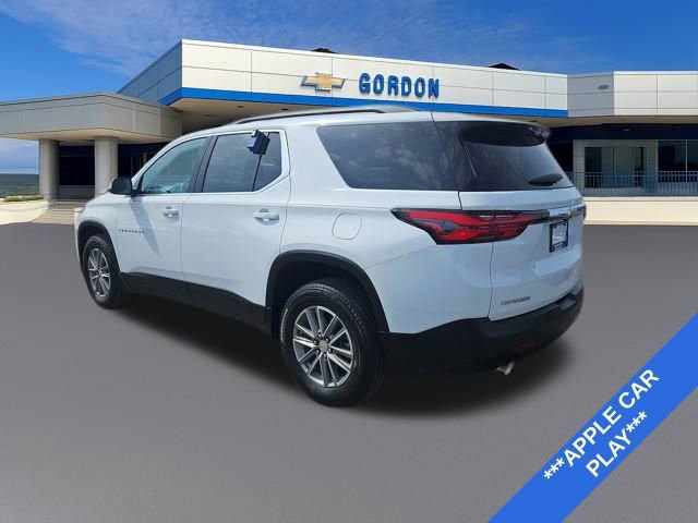 Used 2023 Chevrolet Traverse LT image 3