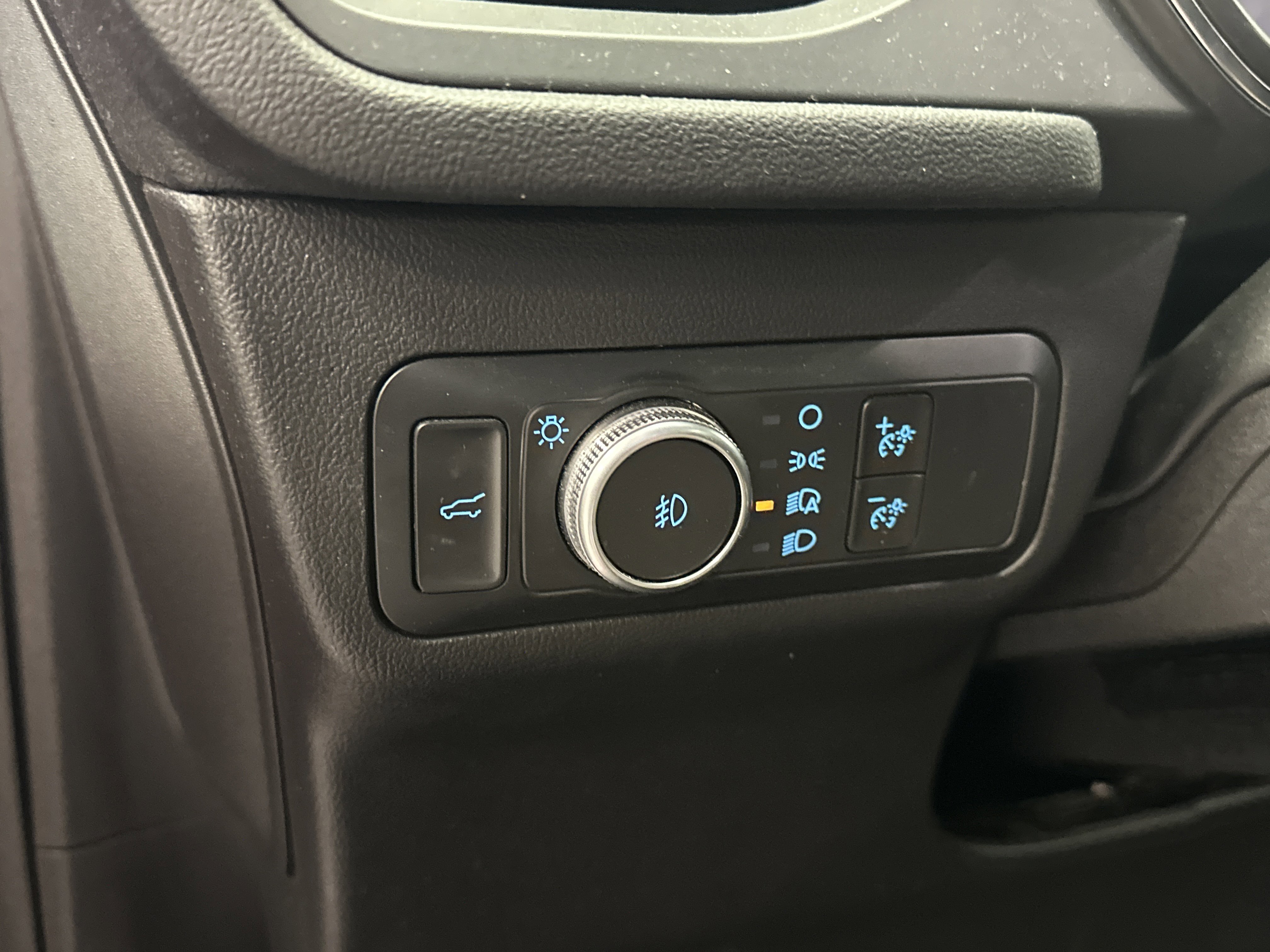 Used 2021 Ford Escape Titanium w/ Titanium Elite Package image 20