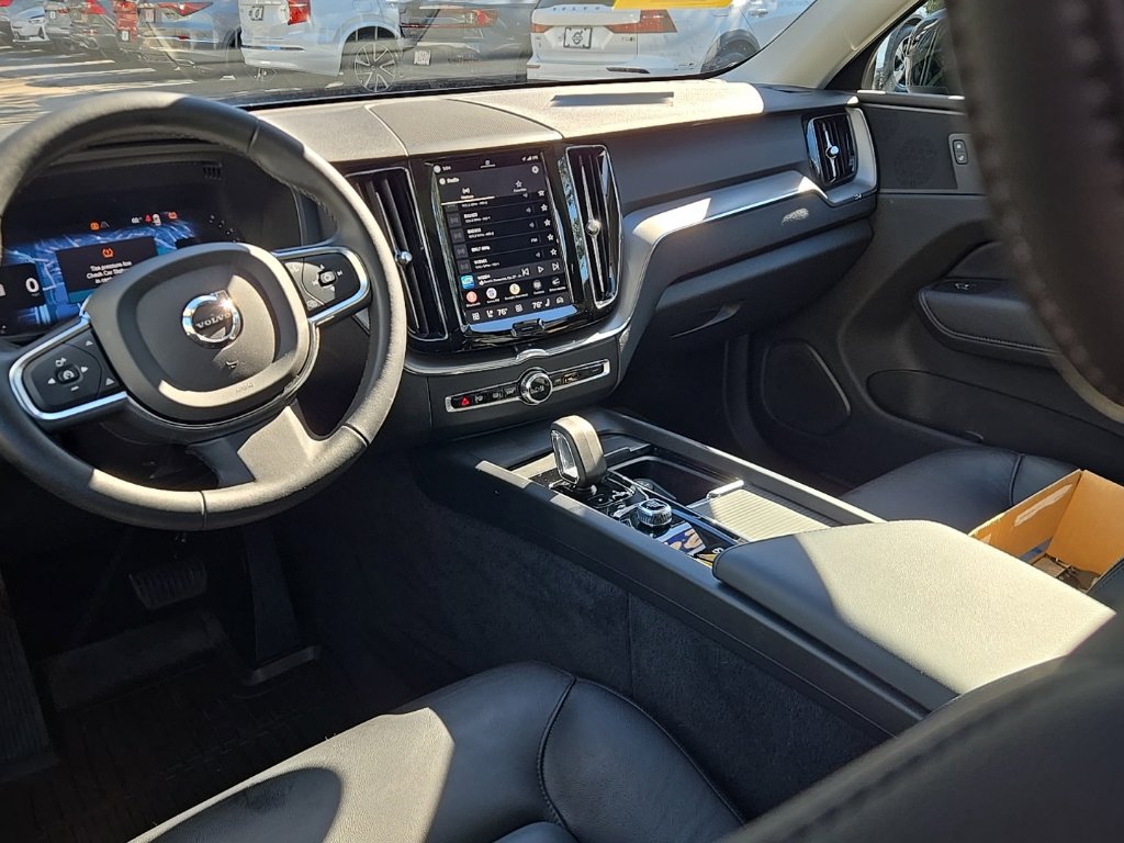 Certified 2024 Volvo XC60 B5 Core w/ Climate Package AWD/4WD image 21
