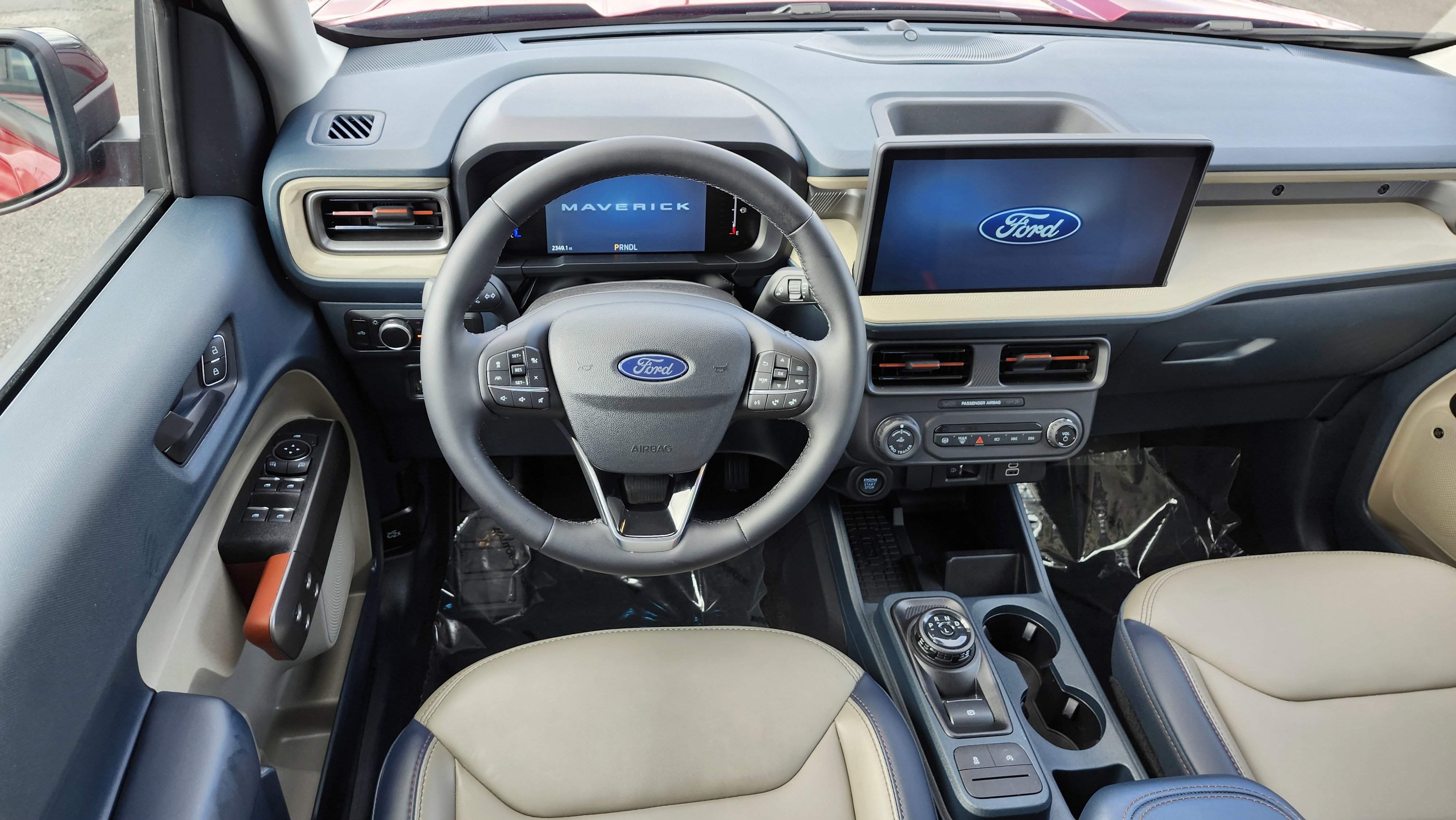 Used 2025 Ford Maverick Lariat w/ 4K Tow Package image 25