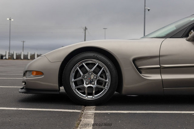 Used 1999 Chevrolet Corvette Convertible w/ Memory Pkg image 4