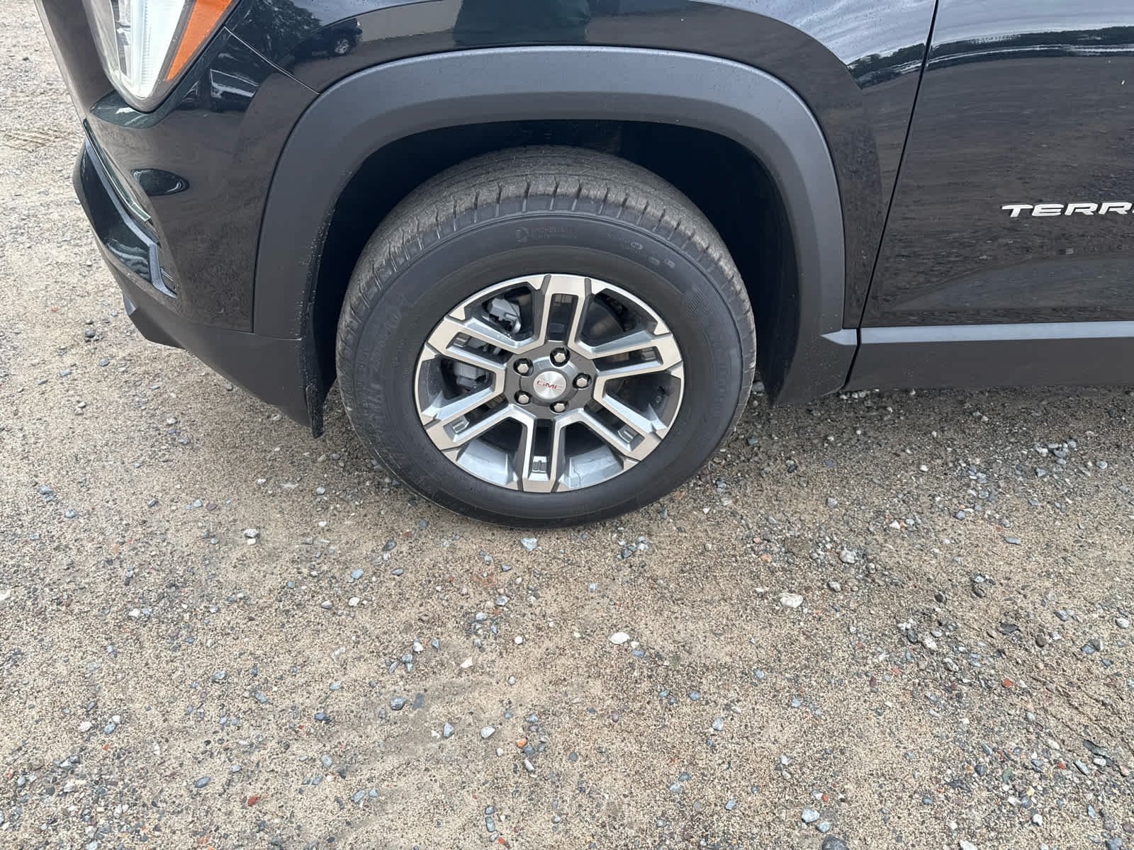 New 2027 GMC Terrain Elevation w/ LPO, Floor Liner Package AWD/4WD image 9