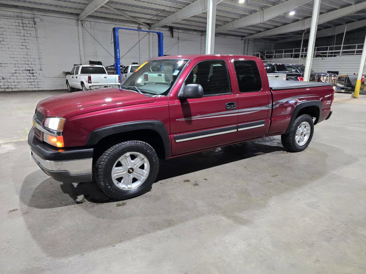 Used 2004 Chevrolet Silverado 1500 4x4 Extended Cab w/ Light Duty Power Package