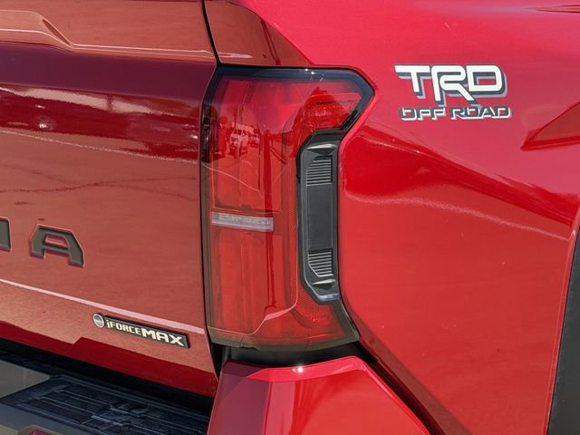 Certified 2025 Toyota Tacoma TRD Off-Road image 7