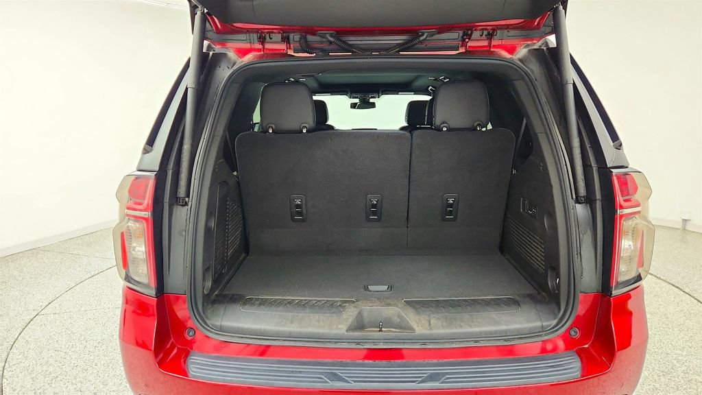 Used 2022 Chevrolet Tahoe LT w/ Luxury Package AWD/4WD image 21