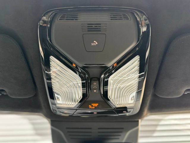 Used 2025 BMW X5 M Competition w/ Executive Package AWD/4WD image 27