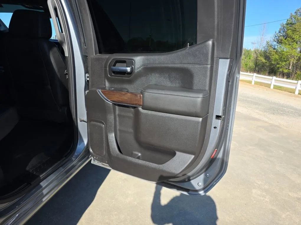 Used 2019 GMC Sierra 1500 SLT w/ SLT Premium Package image 46