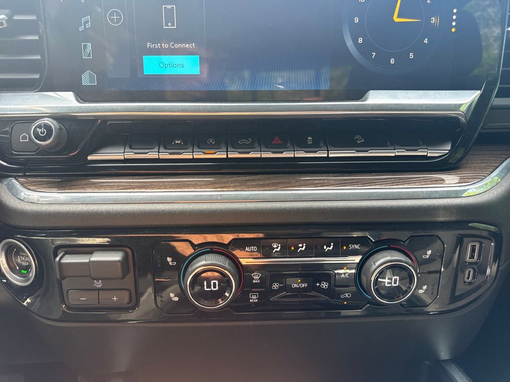 Used 2023 Chevrolet Silverado 1500 RST image 23