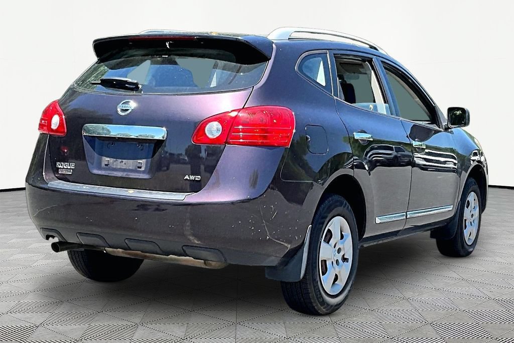 Used 2014 Nissan Rogue S w/ Convenience Package AWD/4WD image 5
