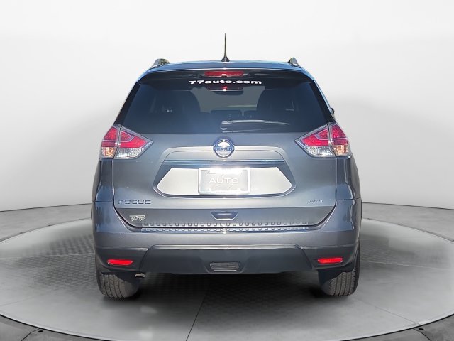 Used 2016 Nissan Rogue S w/ Appearance Package AWD/4WD image 4