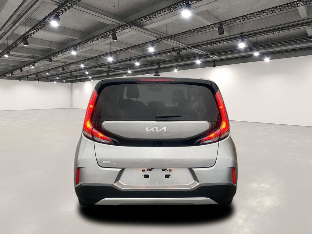 Certified 2023 Kia Soul LX image 7