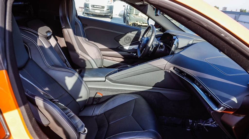 Used 2023 Chevrolet Corvette Stingray Coupe w/ 1LT RWD image 19