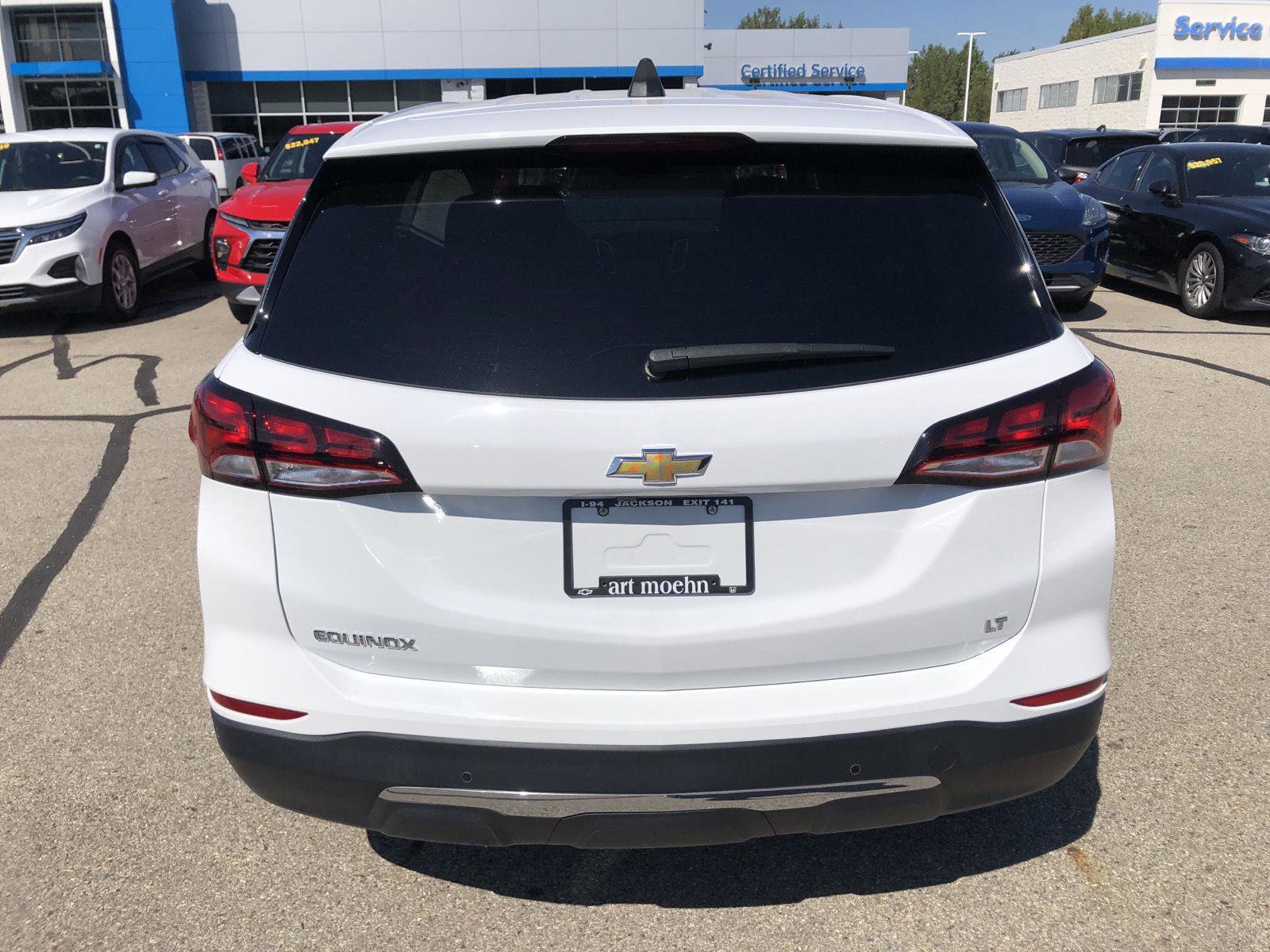 Used 2022 Chevrolet Equinox LT image 4