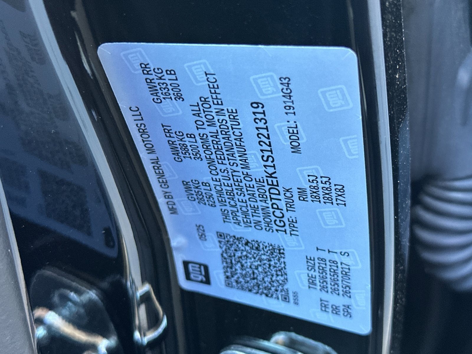 New 2025 Chevrolet Colorado Z71 w/ Midnight Edition image 35