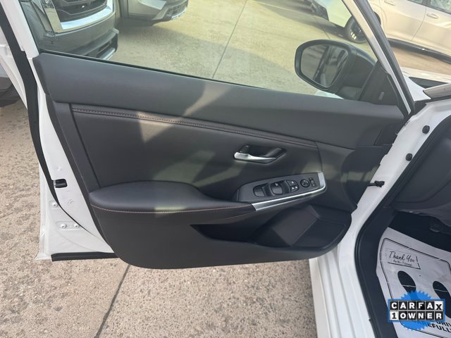 Used 2022 Nissan Sentra SR w/ Midnight Edition image 12