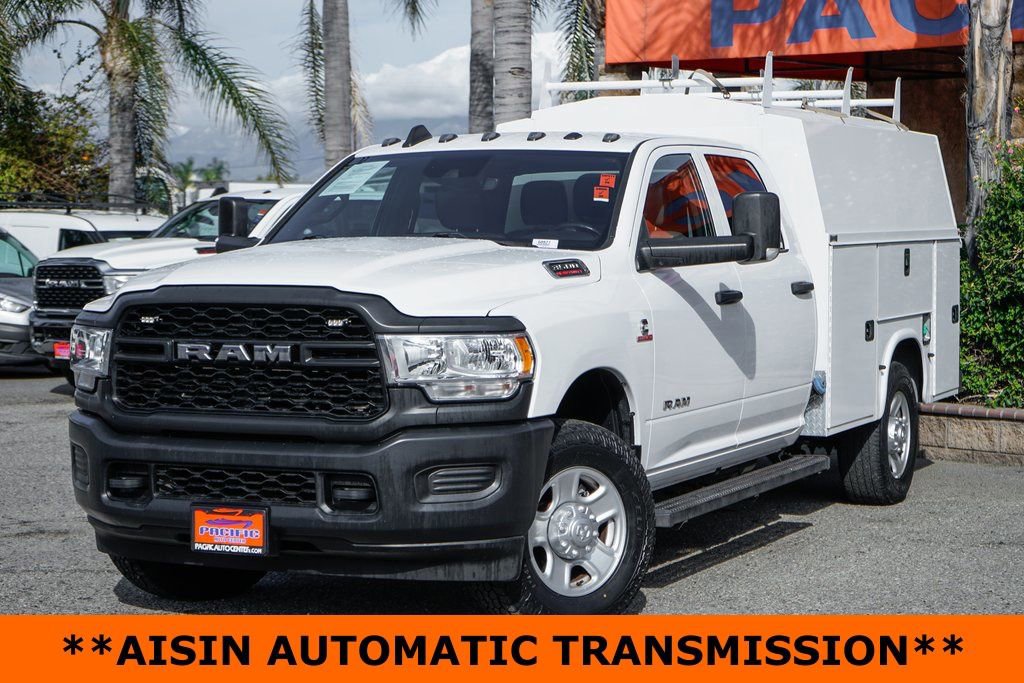 Used 2022 RAM 3500 Tradesman w/ Safety Group AWD/4WD image 4