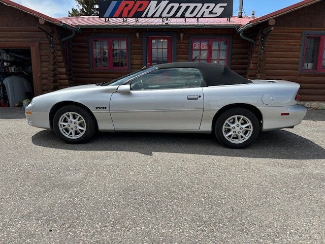 Used 2000 Chevrolet Camaro Z28 image 3