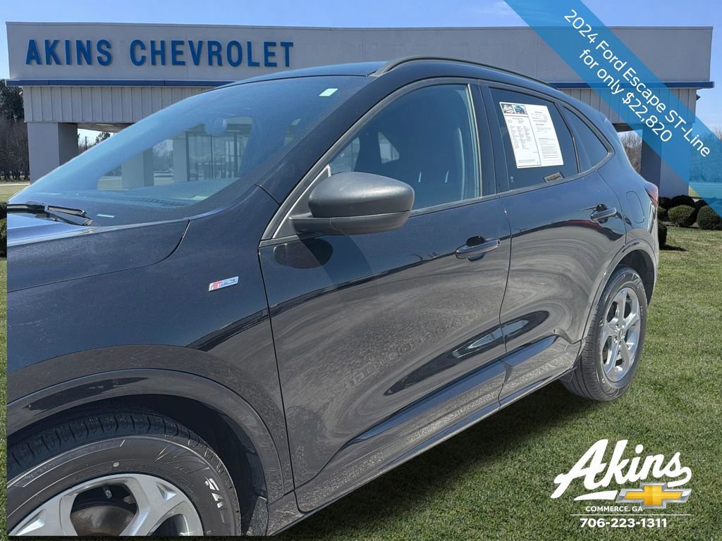 Used 2024 Ford Escape ST-Line w/ Tech Pack #1 FWD image 10