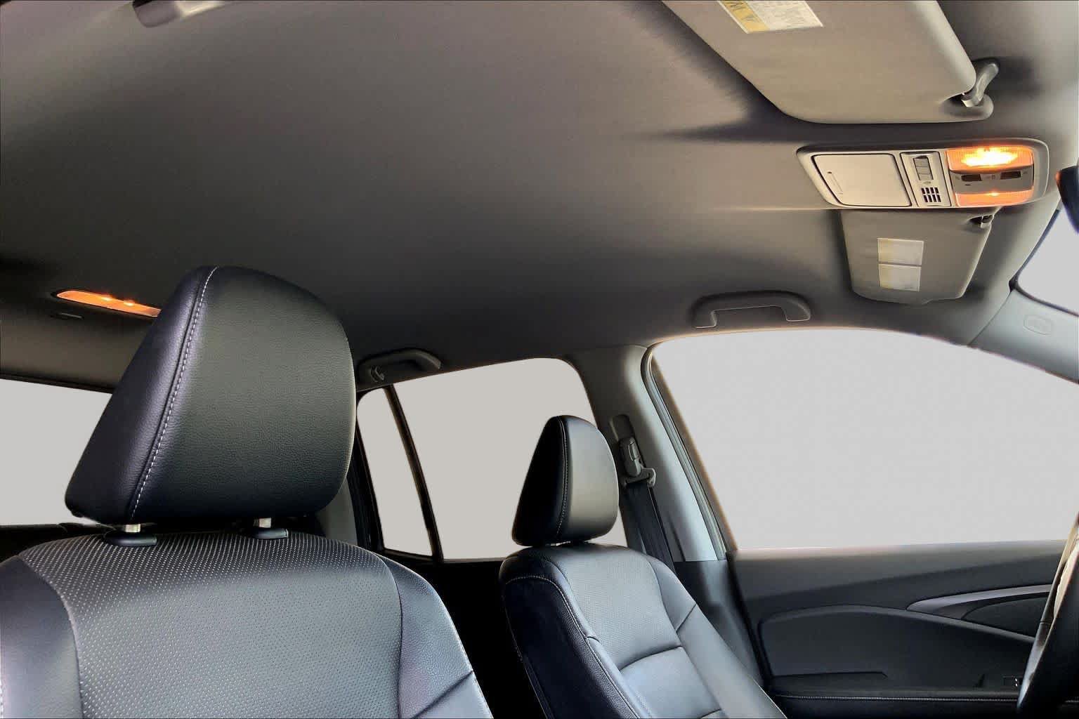 Used 2017 Honda Ridgeline RTL-T image 13