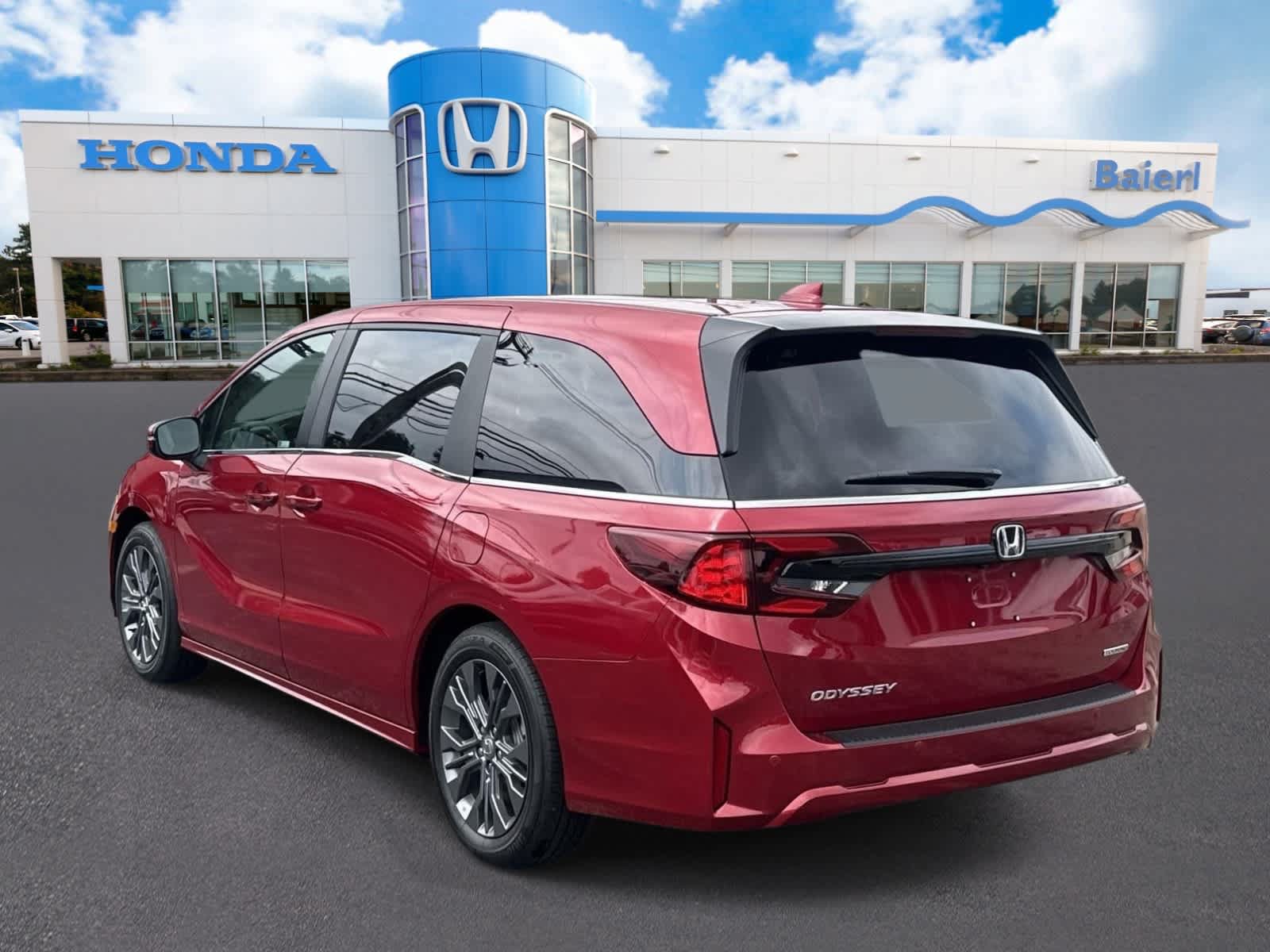 Used 2026 Honda Odyssey Touring image 3