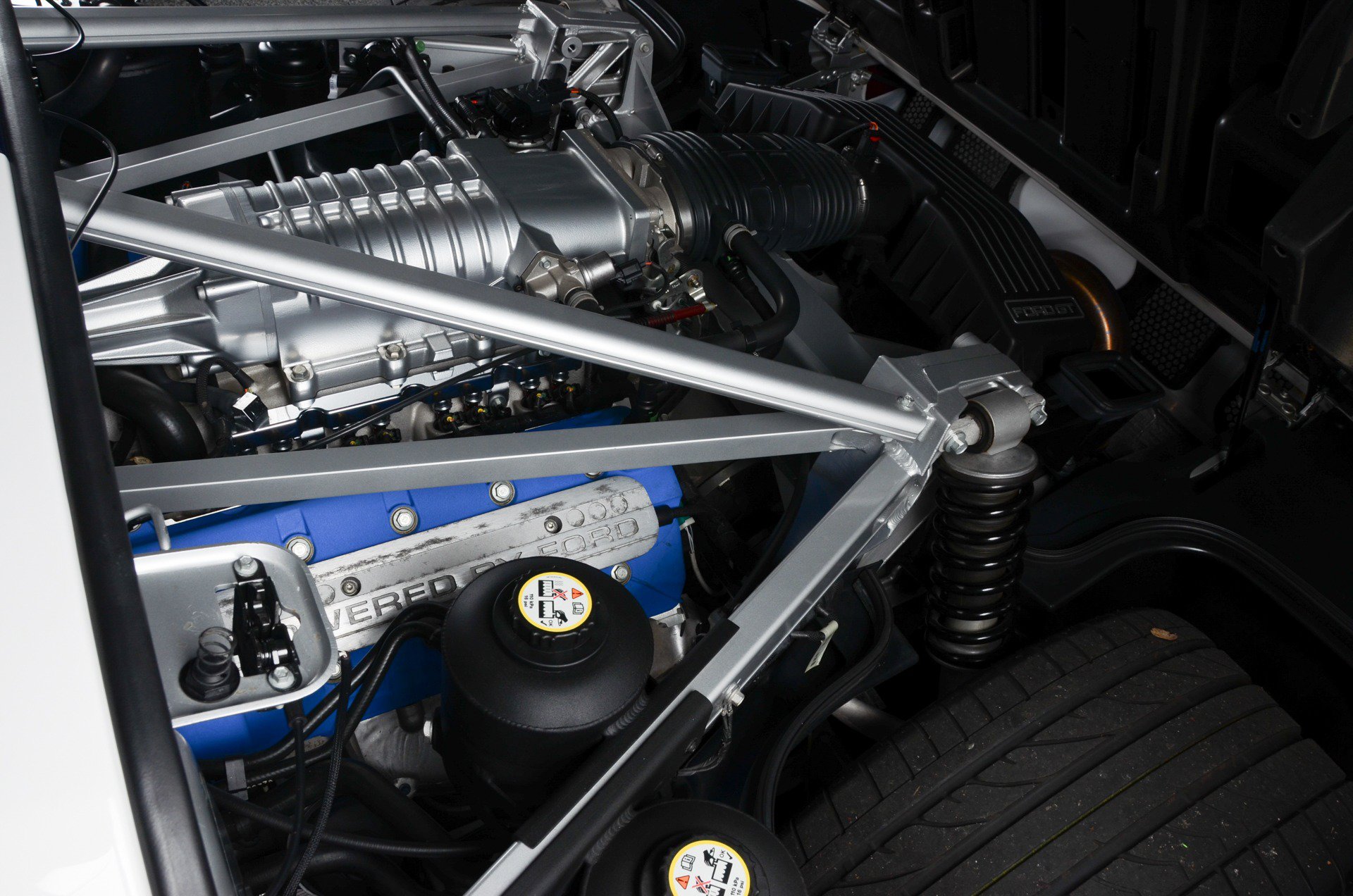 Used 2006 Ford GT RWD image 40